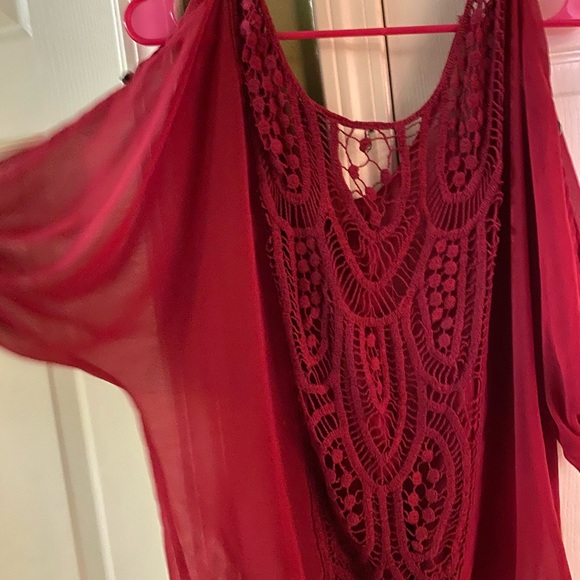 Burgundy lace up T - Picture 4 of 5